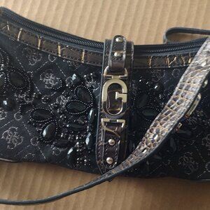GUESS CLUTCH BLACK BEADED EVENING PURSE